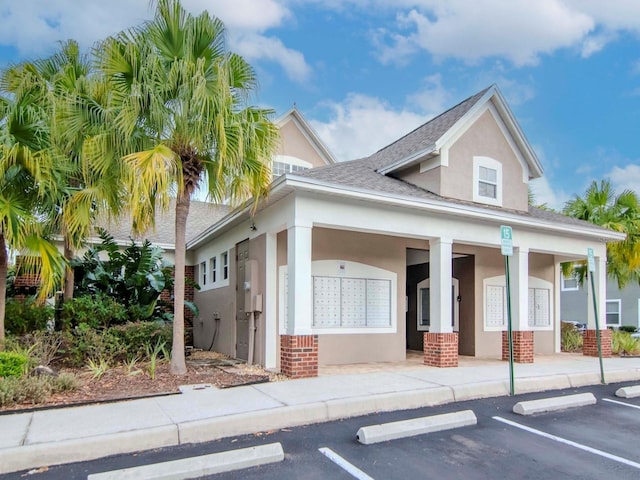 view of front of house