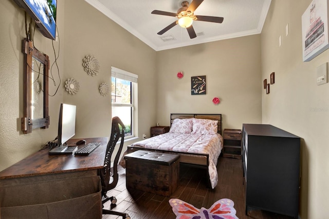 bedroom with dark hardwood / wood-style floors, ceiling fan, and crown molding