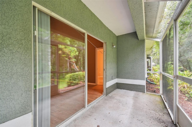 view of unfurnished sunroom