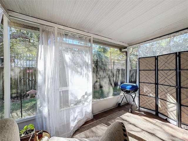 view of sunroom / solarium