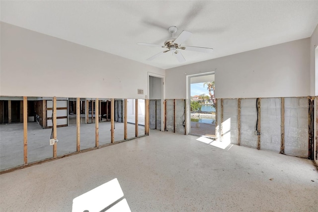 spare room featuring ceiling fan