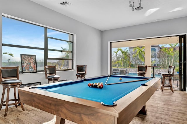 recreation room featuring light hardwood / wood-style flooring and billiards