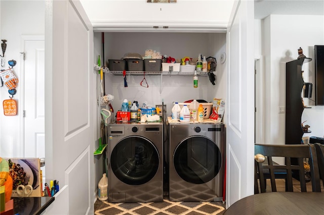 laundry room featuring washer and dryer