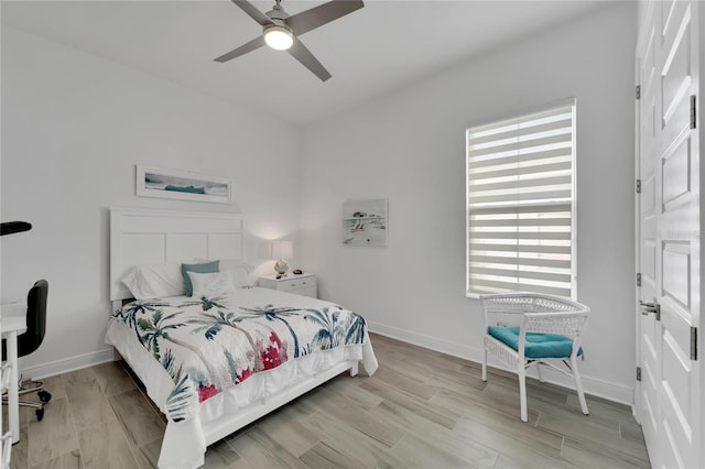 bedroom featuring ceiling fan