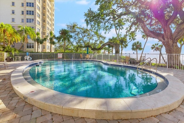 view of swimming pool