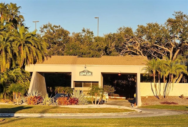 view of building exterior