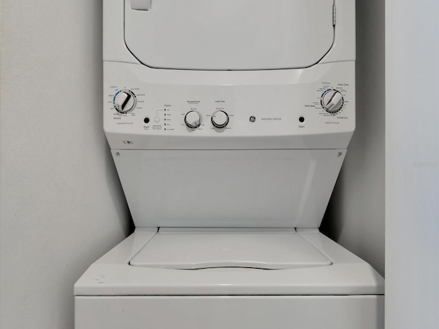 10116 Gulf Blvd Unit 502W, Saint Petersburg, FL 33706 - washroom with stacked washer / drying machine