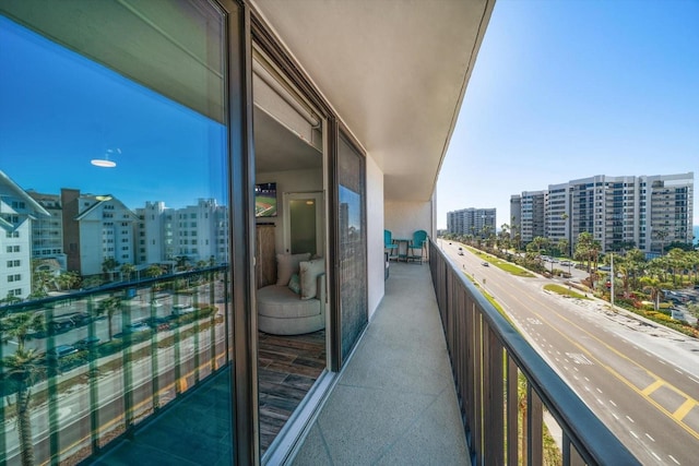 1591 Gulf Blvd Unit 504S, Clearwater Beach, FL 33767 - balcony with a view of city