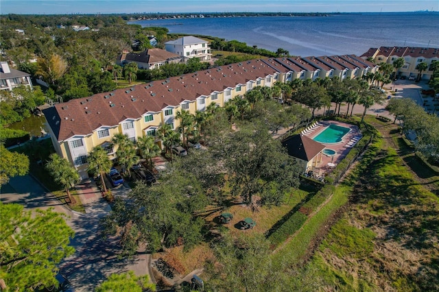 bird's eye view featuring a water view