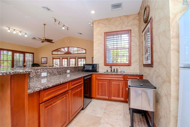 12077 Gandy Blvd N Unit 374, Saint Petersburg, FL 33702 - photo 29