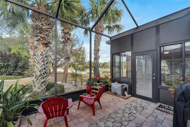 sunroom / solarium with a healthy amount of sunlight