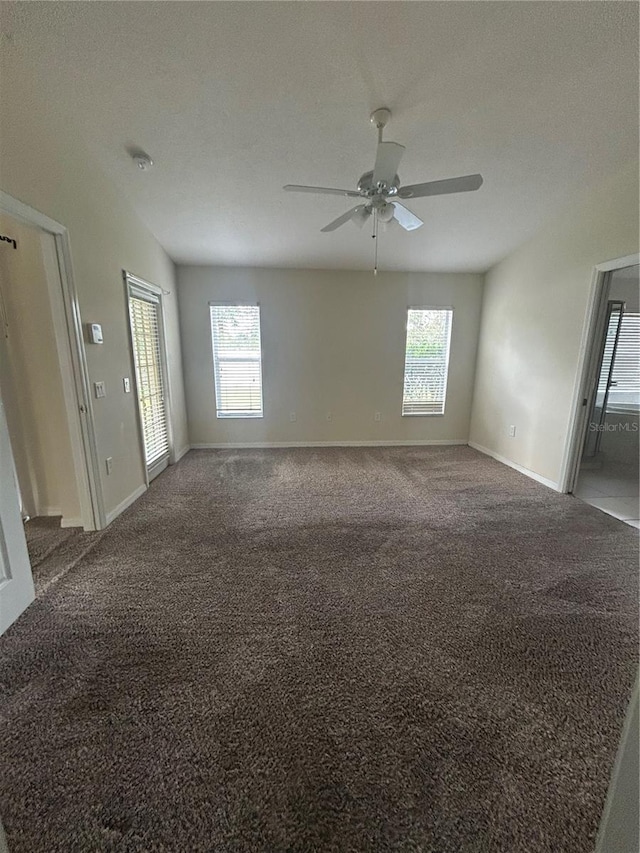 8216 Carriage Pointe Dr, Gibsonton, FL 33534 - photo 9