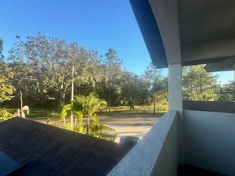 4015 Woodacre Ln, Tampa, FL 33624 - view of balcony