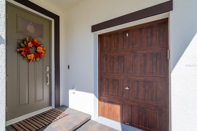 16819 Shell Bay Dr, Land O Lakes, FL 34638 - entrance to property with stucco siding