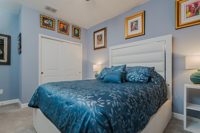 16819 Shell Bay Dr, Land O Lakes, FL 34638 - bedroom featuring carpet, baseboards, and a closet