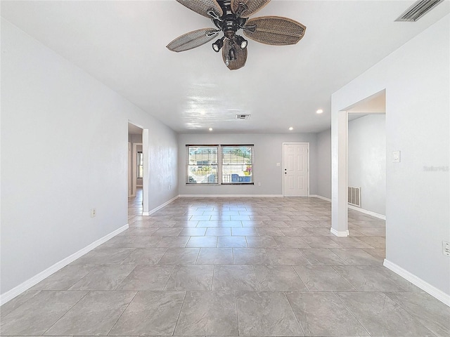 empty room with ceiling fan