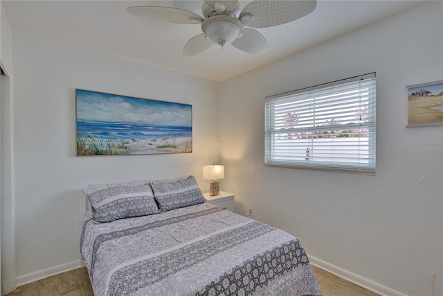 bedroom with ceiling fan