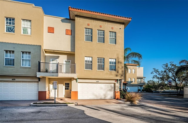 view of townhome / multi-family property