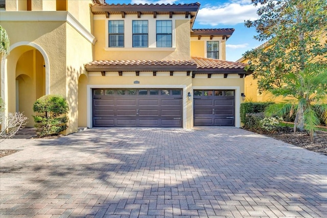 view of front of house with a garage