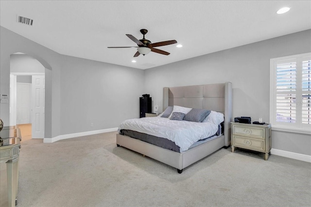 bedroom featuring carpet floors and ceiling fan