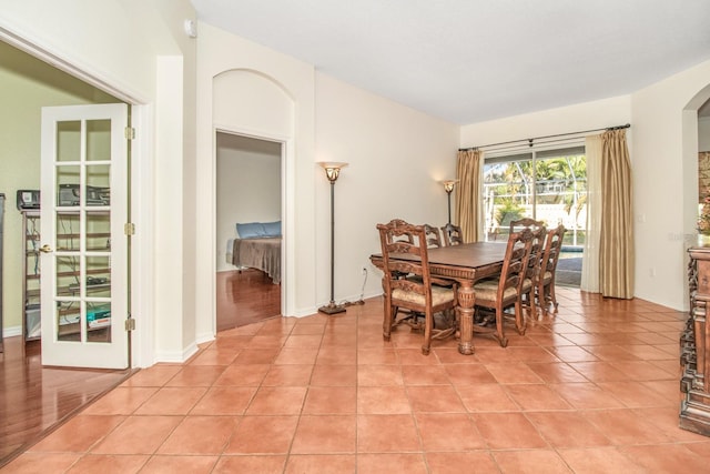 dining room featuring light wood-type flooring