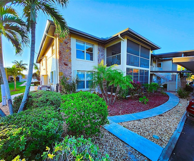 view of front of home