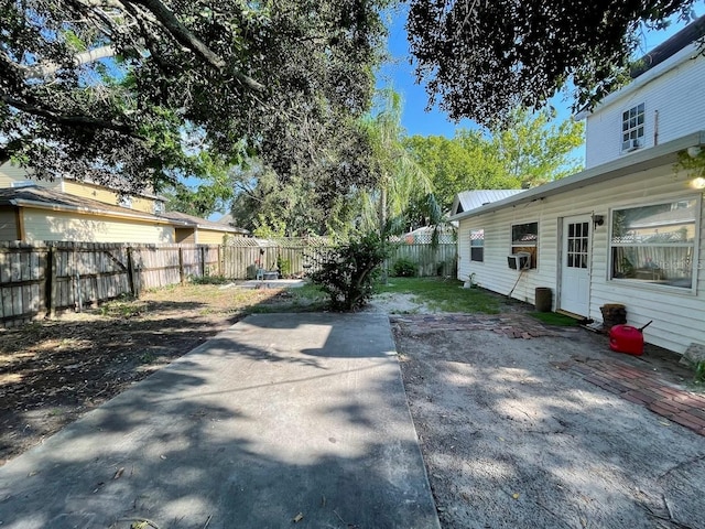 view of yard with a patio