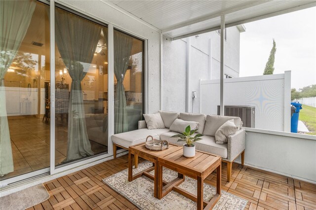 7013 Summer Holly Pl, Riverview, FL 33578 - sunroom featuring outdoor lounge area