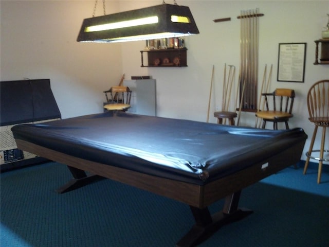 rec room featuring carpet flooring and billiards