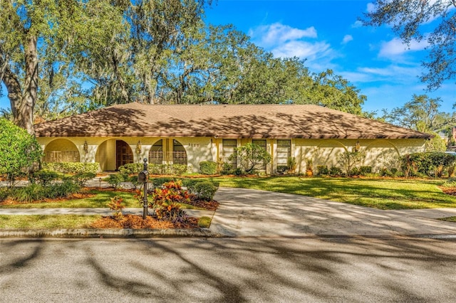 1116 N Riverhills Dr, Temple Terrace, FL 33617 - photo 2
