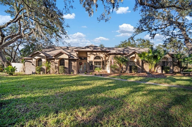 view of front of house with a front yard