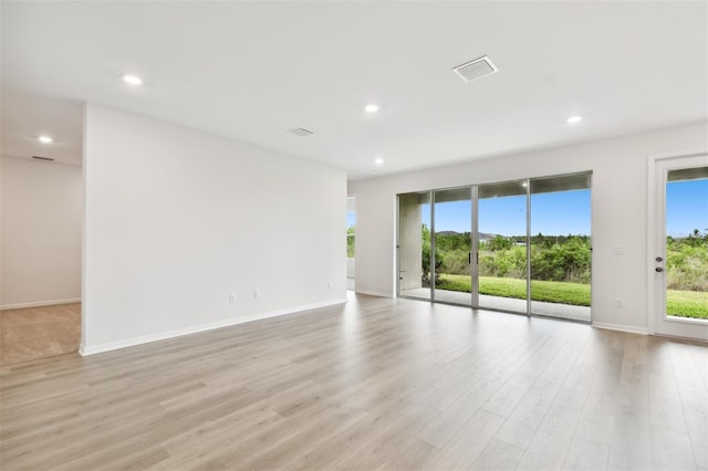 empty room featuring light hardwood / wood-style flooring