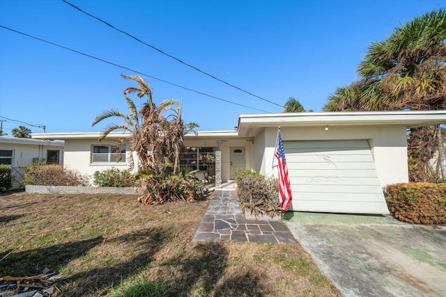 Listing photo 2 for 526 Normandy Rd, Madeira Beach FL 33708