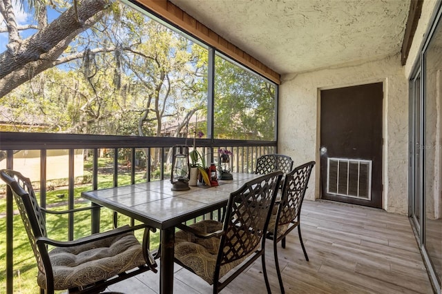 view of sunroom / solarium