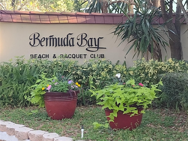 4199 38th Ave S Unit I, Saint Petersburg, FL 33711 - view of community / neighborhood sign