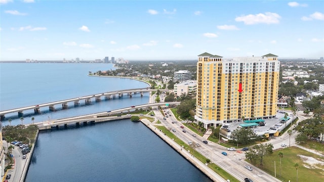 bird's eye view featuring a water view