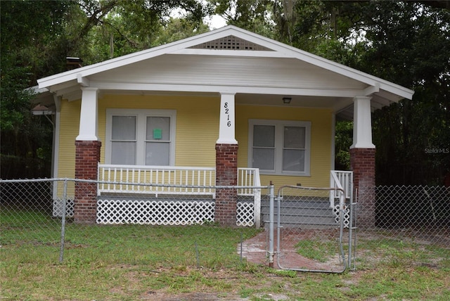 view of front of property featuring a porch