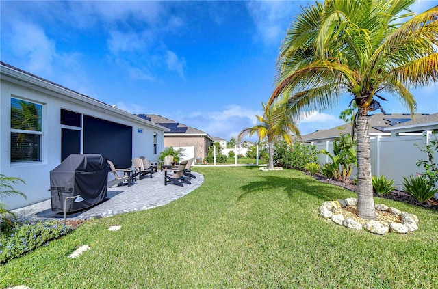 view of yard featuring a patio