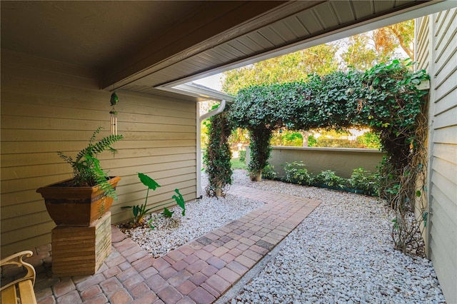 3401 Avenida Madera Unit B, Bradenton, FL 34210 - view of patio