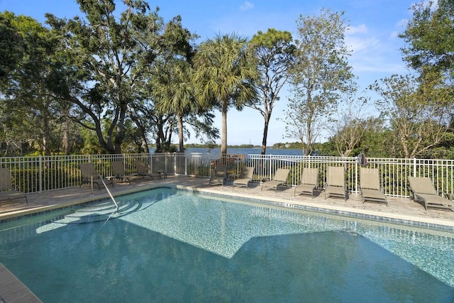 view of swimming pool featuring a patio