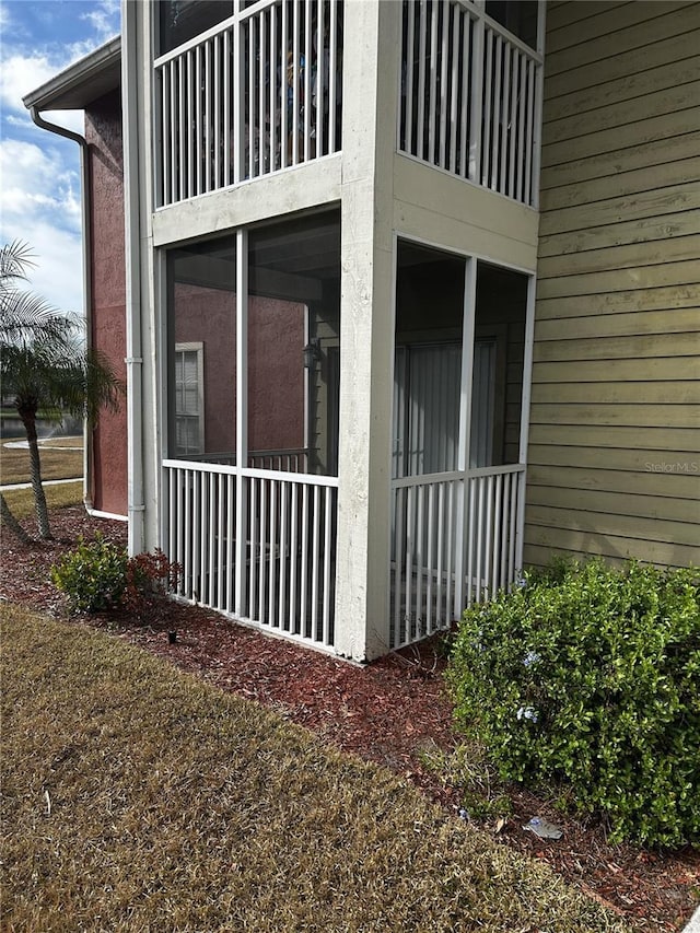 view of home's exterior