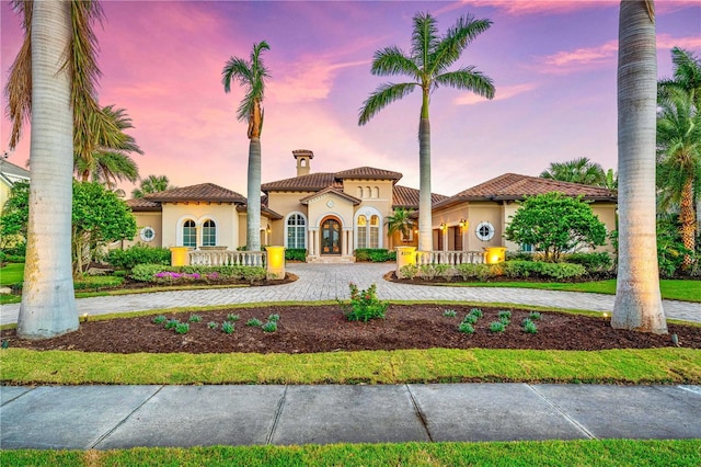 view of mediterranean / spanish-style home