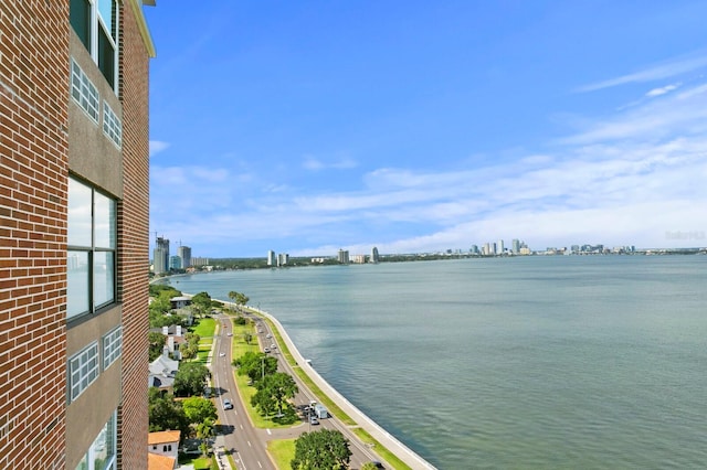 4015 Bayshore Blvd Unit 16A, Tampa, FL 33611 - water view featuring city skyline
