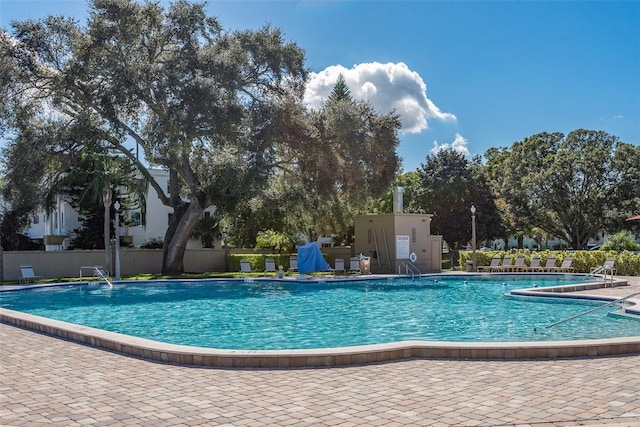 2451 Canadian Way Unit 47, Clearwater, FL 33763 - view of community pool