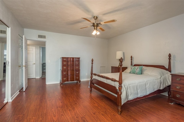 2451 Canadian Way Unit 47, Clearwater, FL 33763 - bedroom with wood finished floors and a ceiling fan