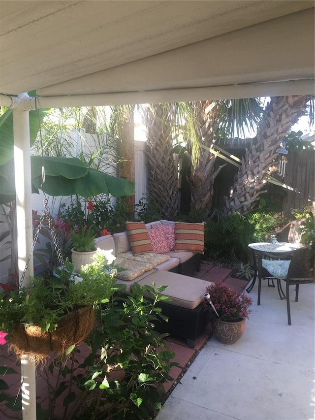 78 146th Ave E, Madeira Beach, FL 33708 - view of patio / terrace