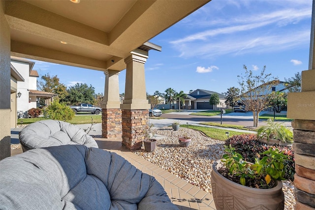 view of patio / terrace with covered porch