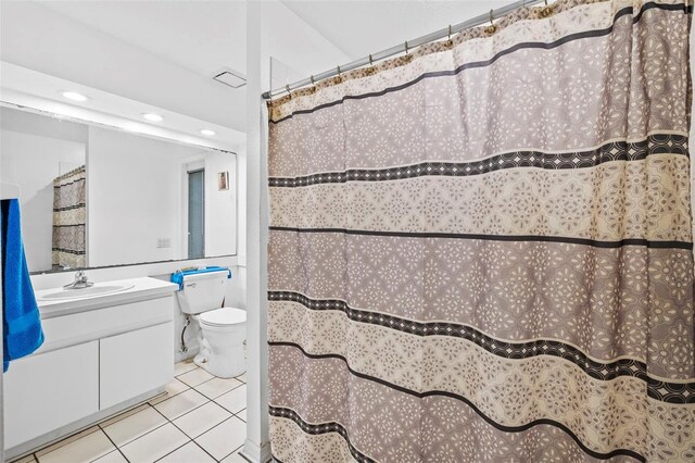 1202 Sawdust Ct, Valrico, FL 33596 - bathroom with tile patterned floors, vanity, recessed lighting, and a shower with curtain