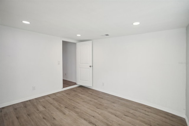 empty room featuring light hardwood / wood-style floors