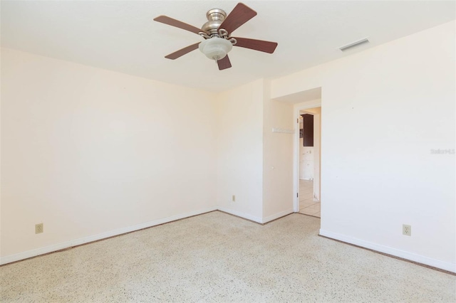 empty room with ceiling fan